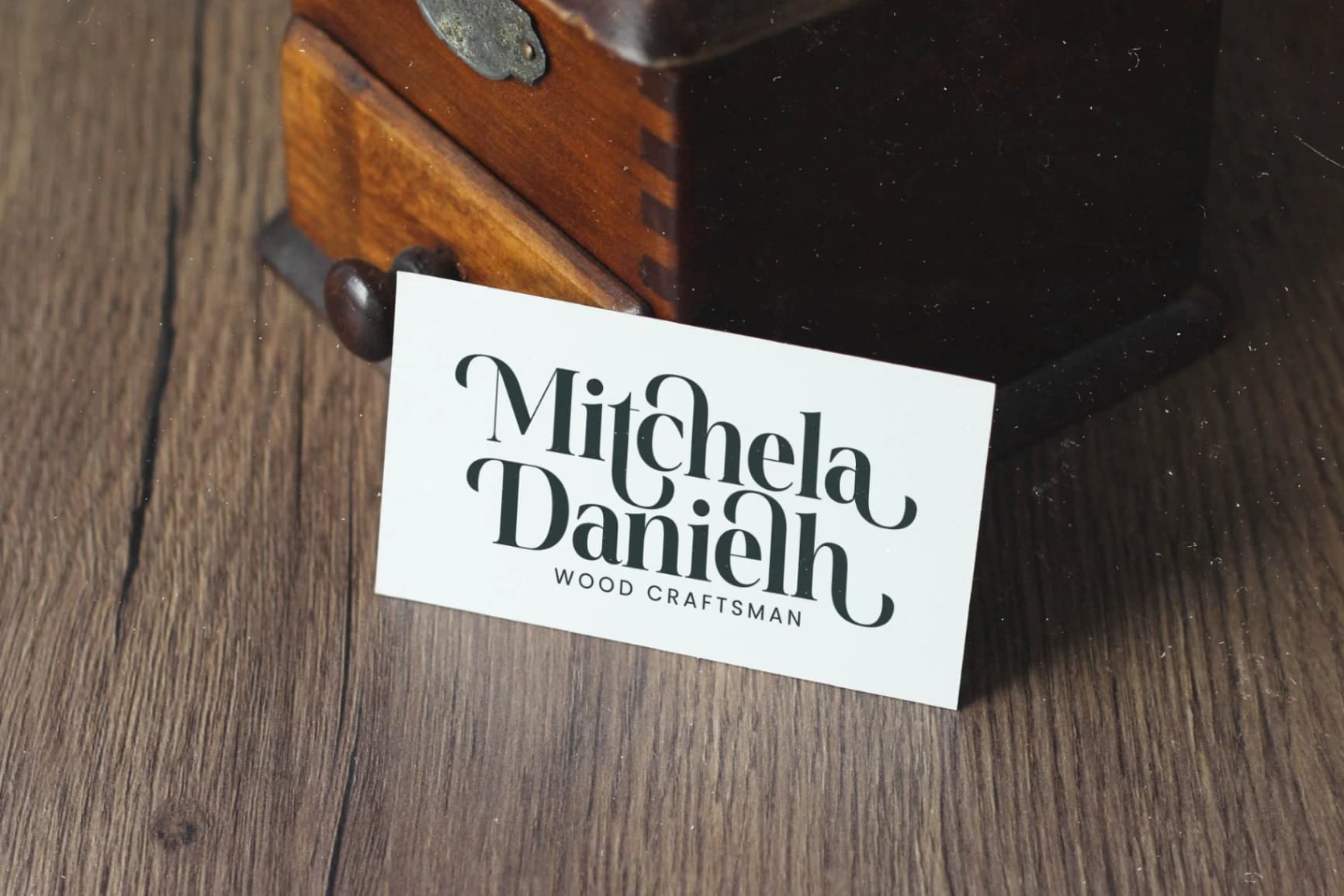 Preview 16 for Misthefa Aveline - Modern Alternate Serif