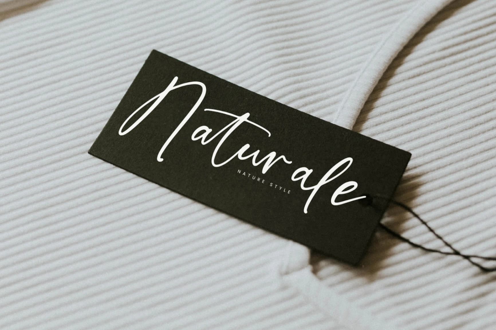 Preview 10 for Starlight Tonight - Modern Handwritten Font