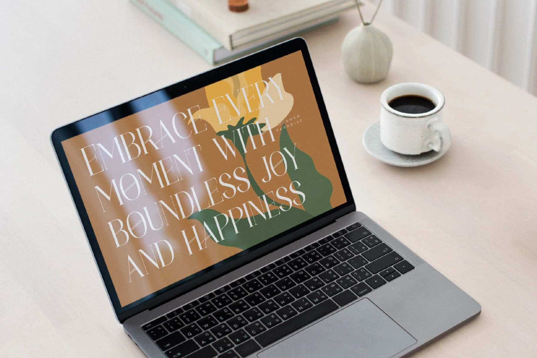 Preview 14 for Holdmen Paradise - Modern Display Typeface