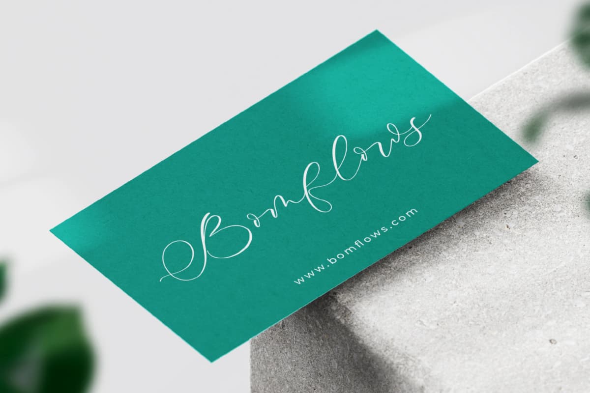 Avonta Qintani - Stylish Calligraphy Font font preview 2