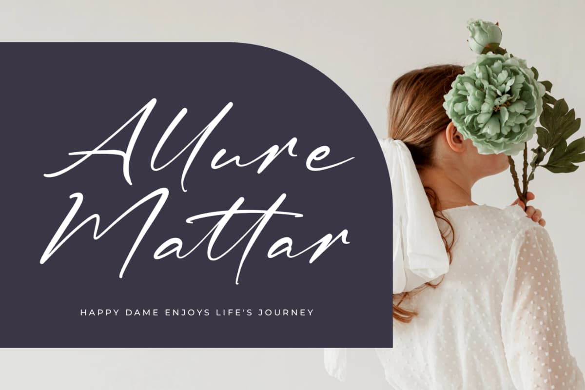 Hunter Moment - Stylish Handwritten Font font preview 5