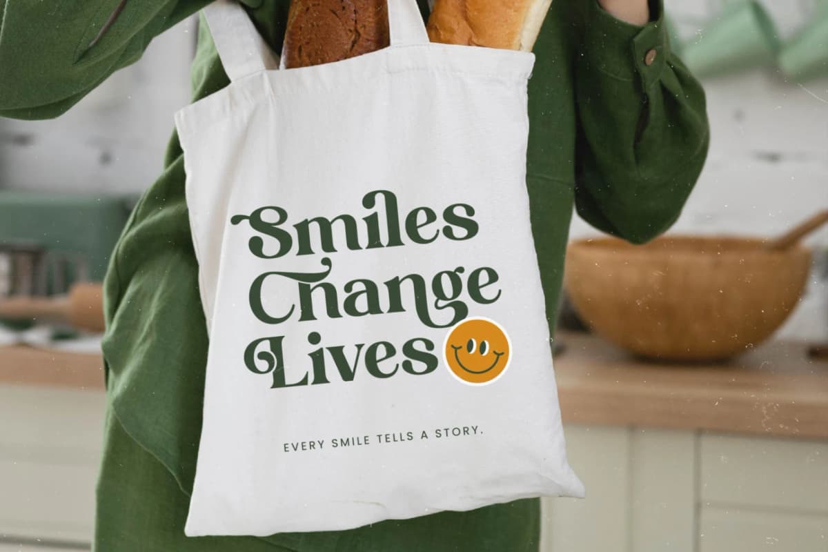 Shine Dailys - Groovy Serif Display Font font preview 7
