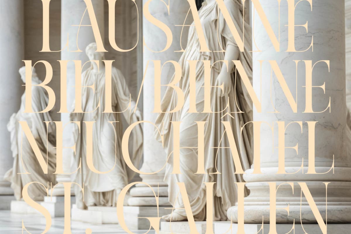Caroowa - Modern Serif Display font preview 5
