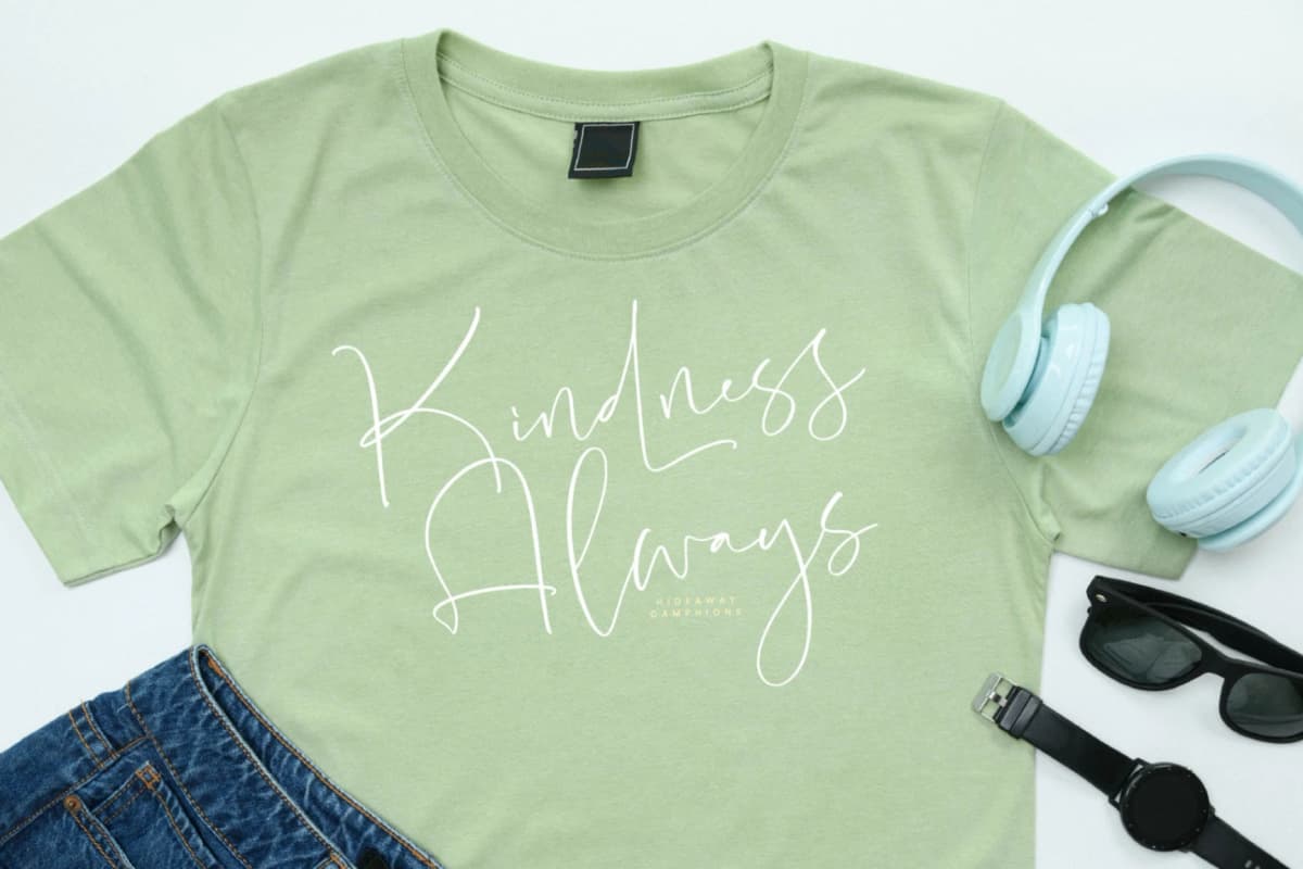Hideaway Camphions - Modern Handwritten Script font preview 17