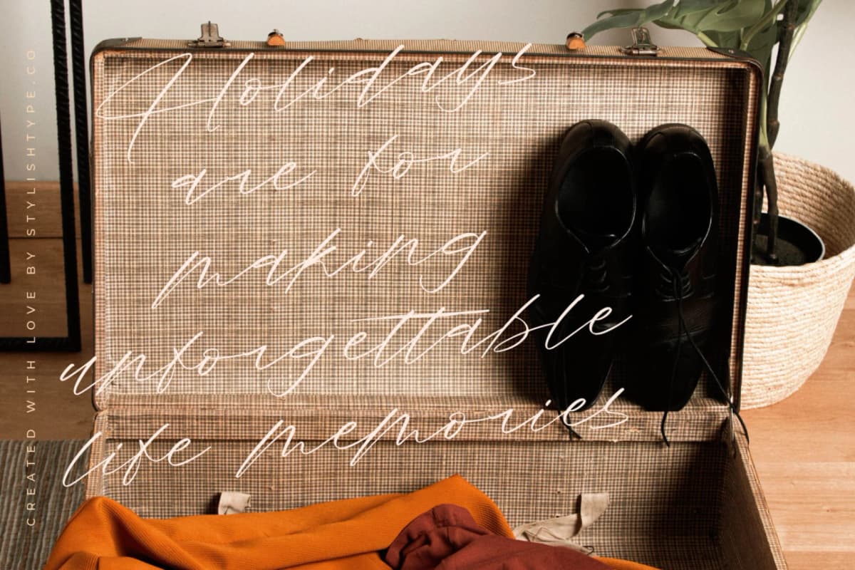 Roterdam Aromatic - Modern Calligraphy Script font preview 17
