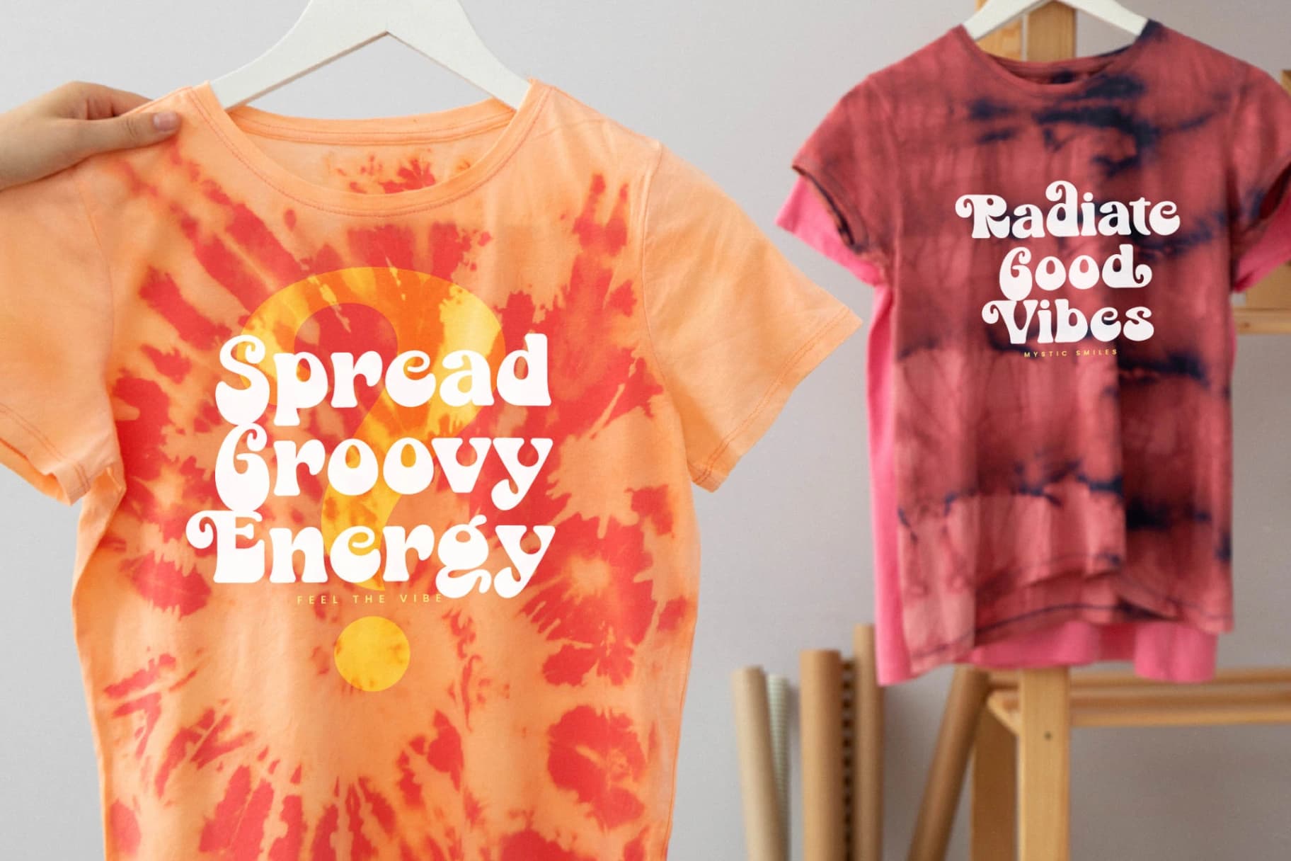 Preview 15 for Mystic Smiles - Groovy Display Font
