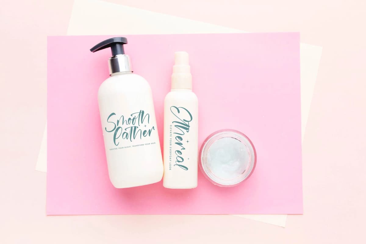 Preview 12 for Delicate Cakes - Quirky Handwritten Script