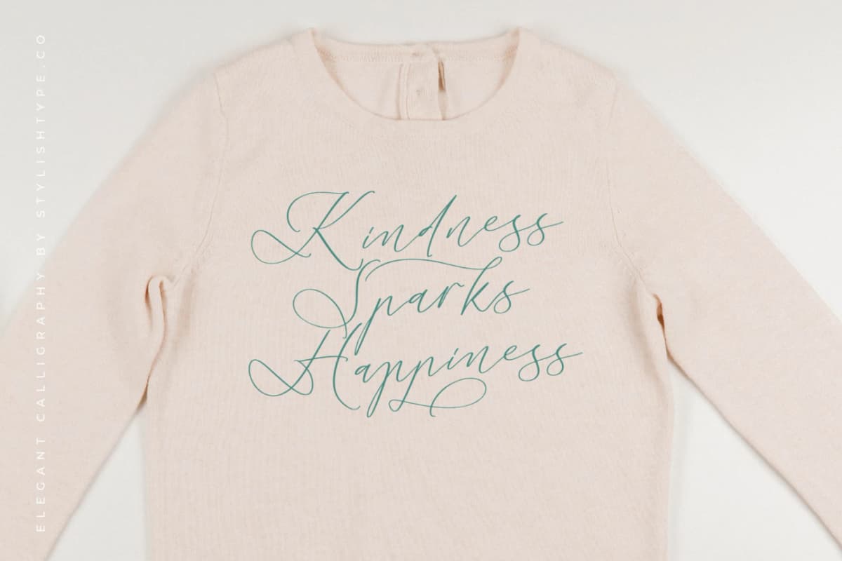 Andore Roselan - Elegant Calligraphy Script font preview 5