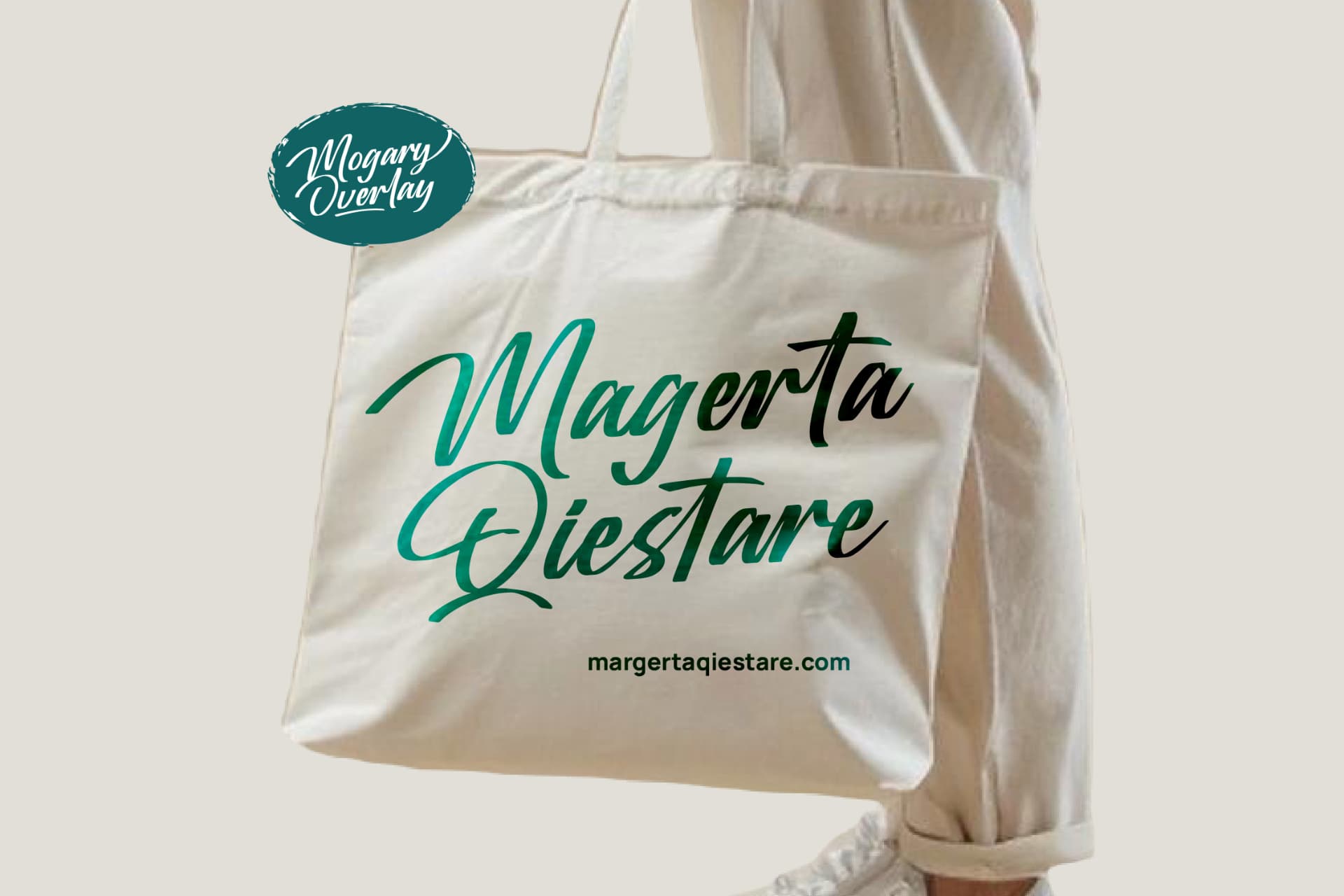 Preview 2 for Oregoni Beach - Bold Handwritten Font