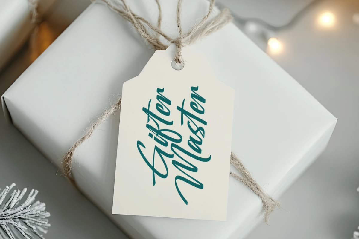 Oregoni Beach - Bold Handwritten Font font preview 10
