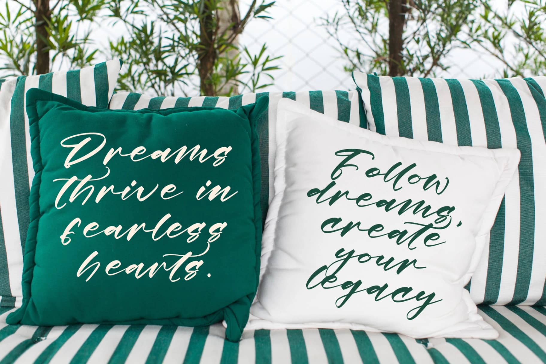 Preview 4 for Floating Journey - Stylish Handwritten Font