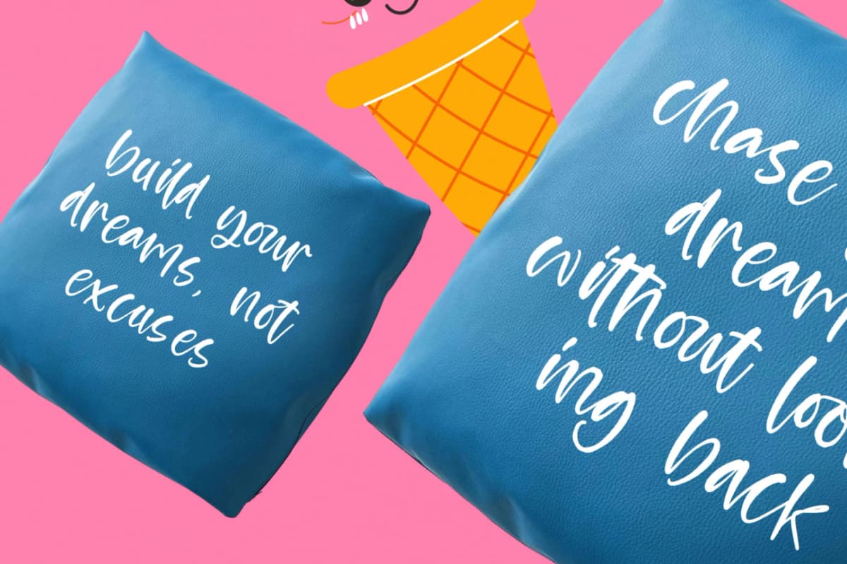 Apricot Bubbles - Modern Handwritten Font font preview 11