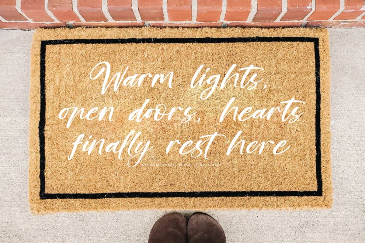 Blakely Quincy - Bold Handbrush Script font preview 12