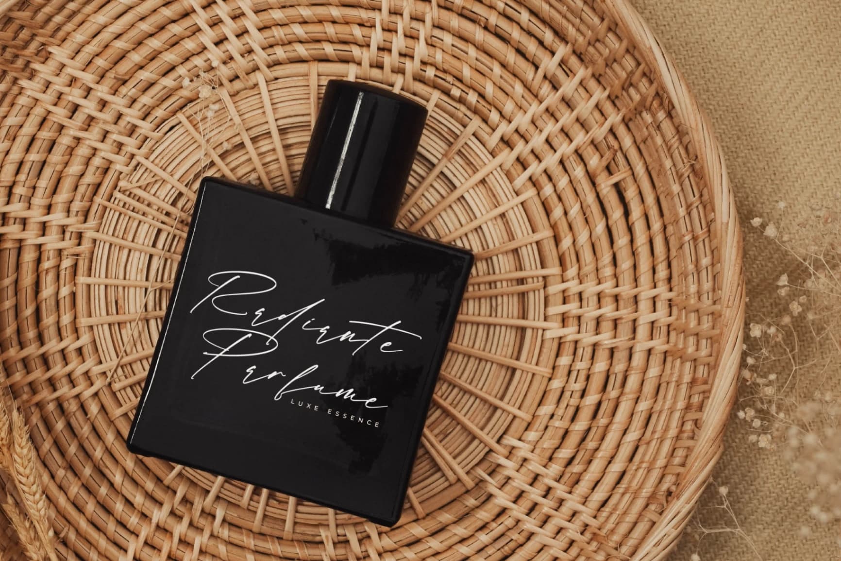 Preview 4 for Rosatlinde – Elegant Signature Script