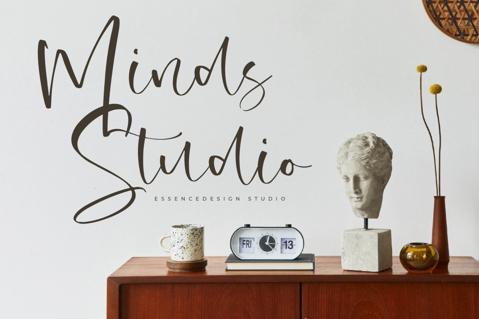 Preview 4 for Kamikase – Modern Handwritten Font
