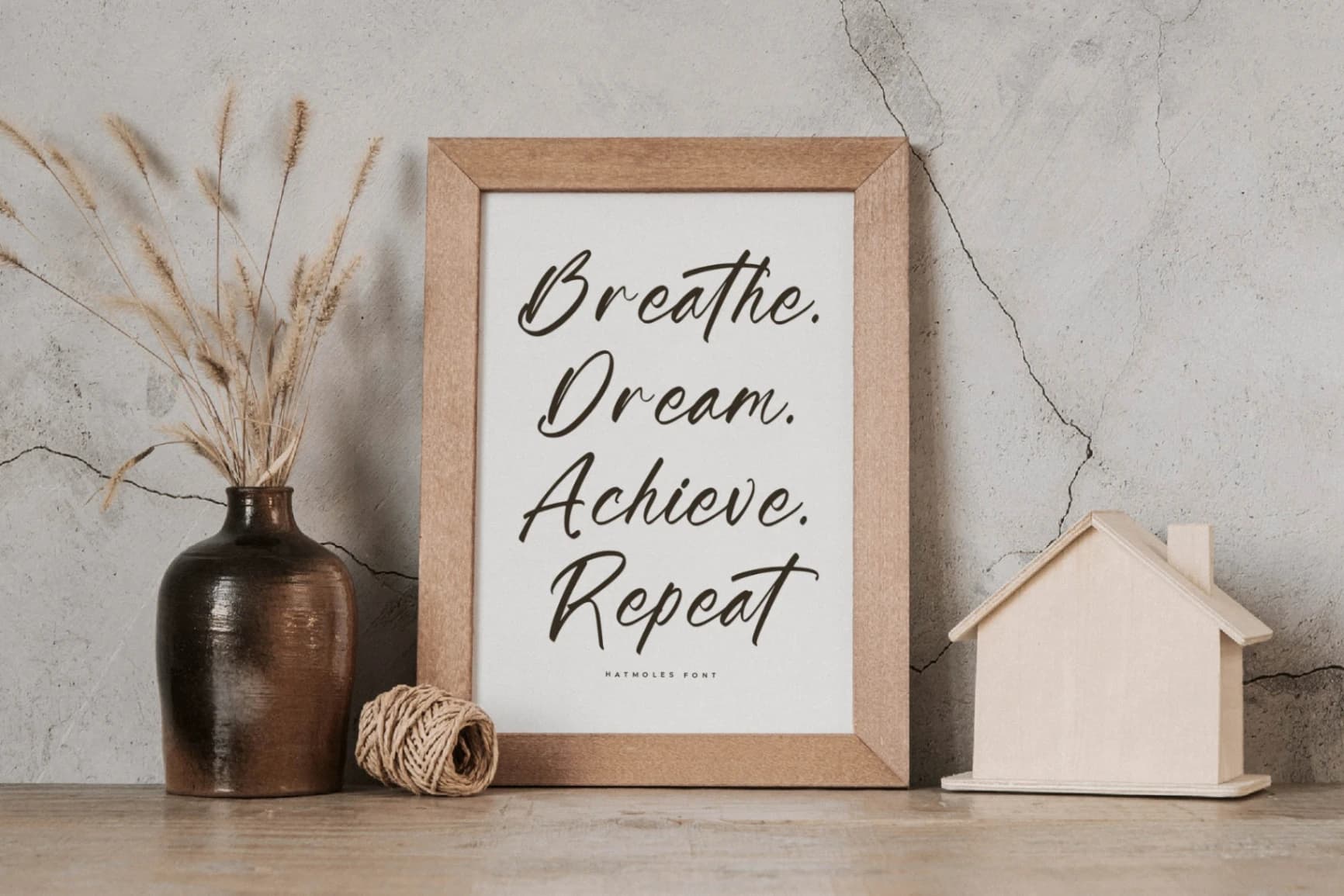 Preview 6 for Gatmoley – Modern Handwritten Font