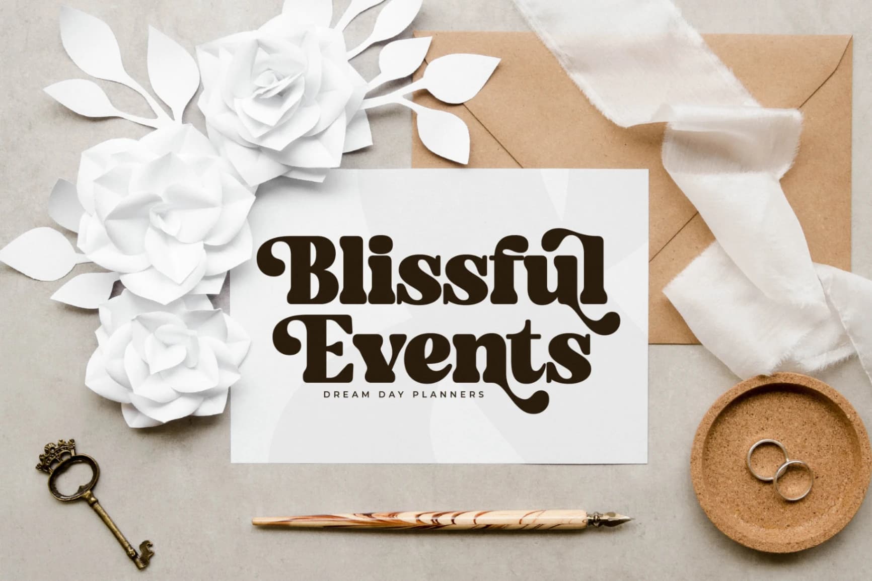 Preview 5 for Midnight Gelactic – Modern Retro Serif