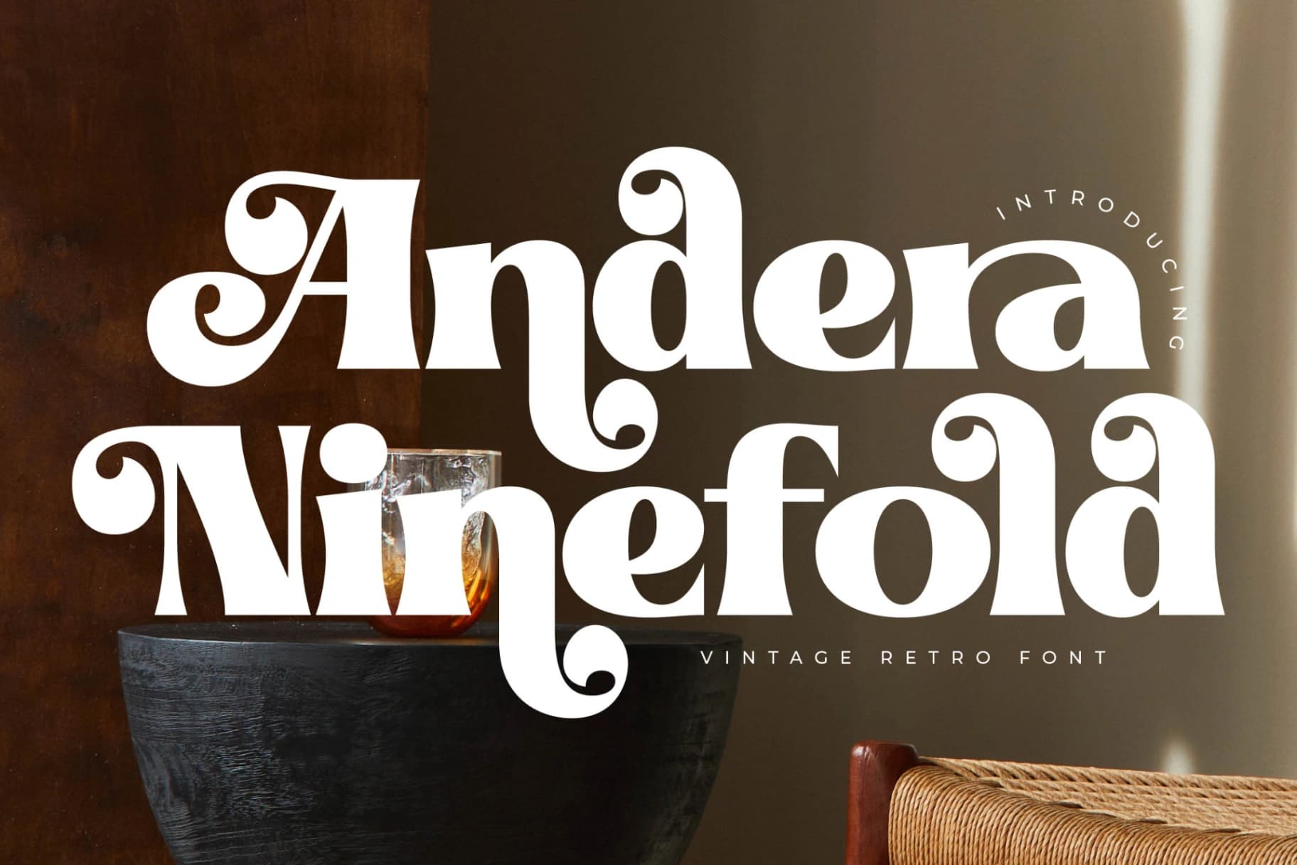 Preview of Andera Ninefold – Vintage Retro Font font