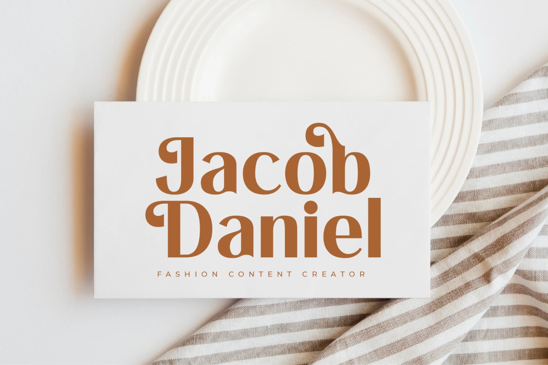 Preview 4 for Hannah Claira – Modern Sans Serif Font