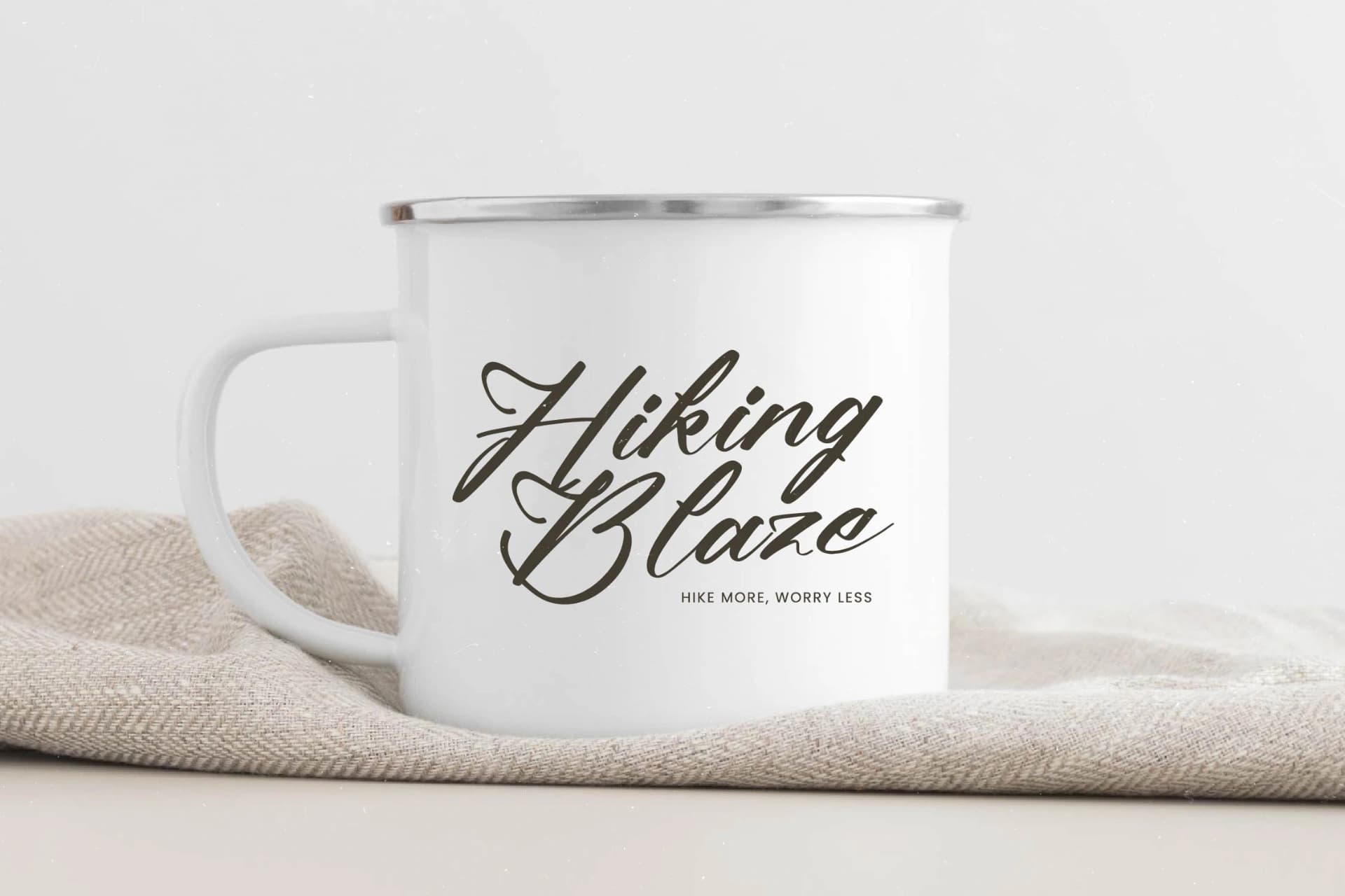 Preview 2 for Climbing Nature – Modern Calligraphy Font