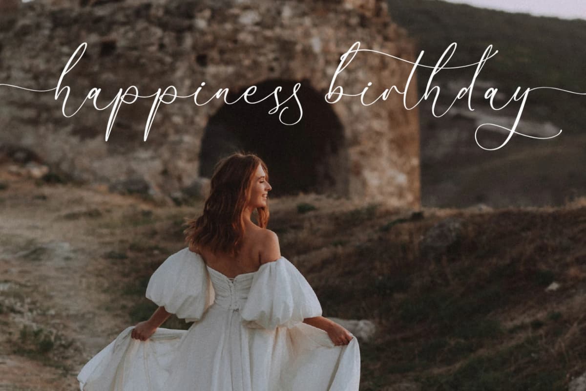 Gutierha Pattery - Luxury Script Font font preview 4