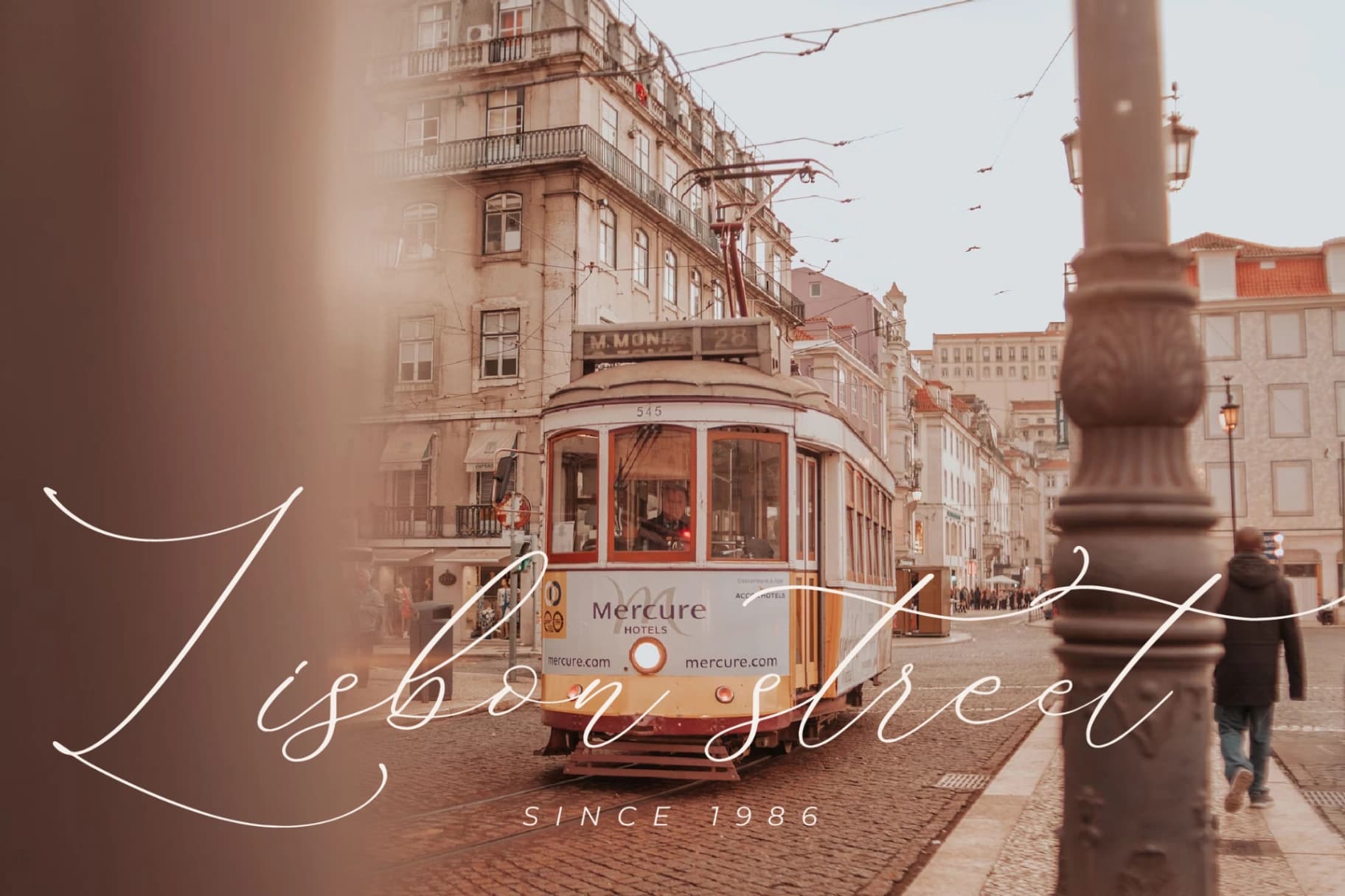 Preview 4 for Medusa - Luxury Script Font