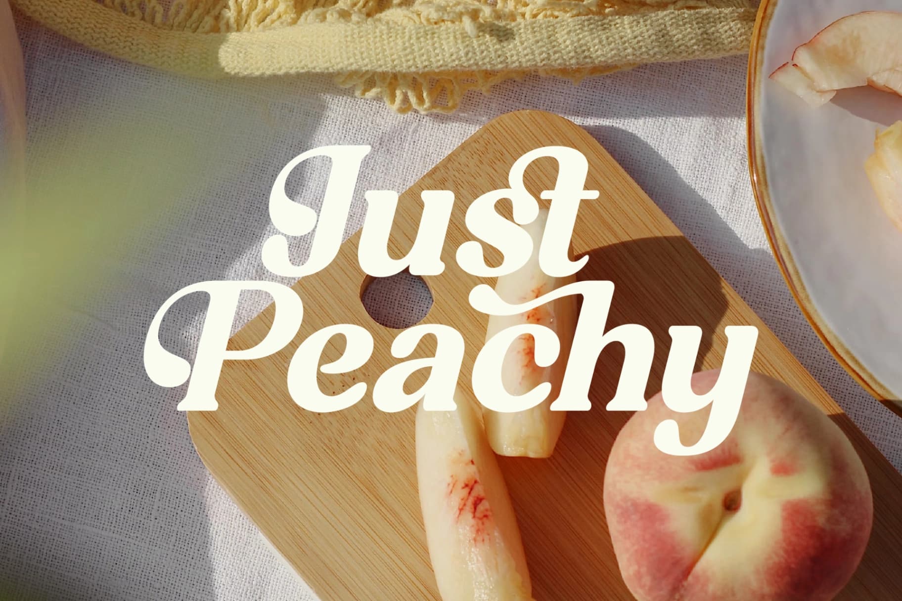Preview 2 for Qureah - Modern Retro Serif Font