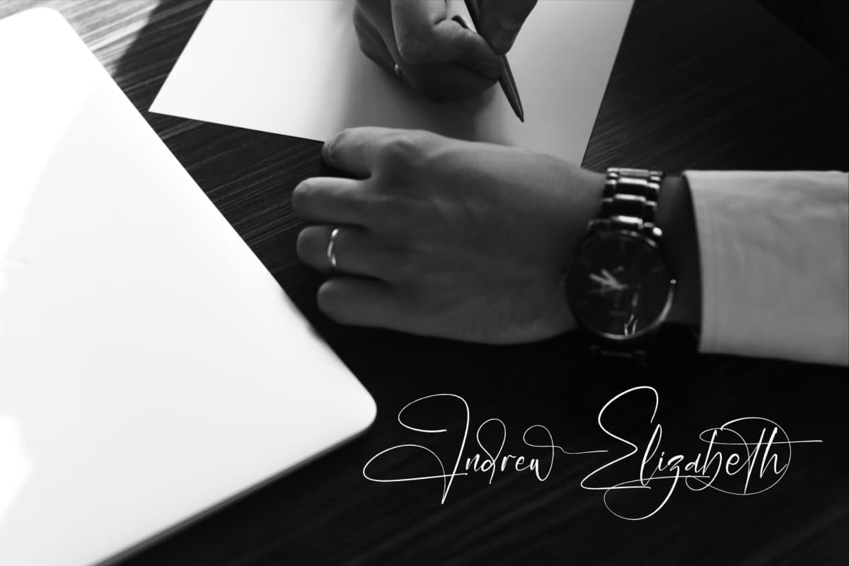 Molahesta - Realistic Signature Font font preview 9