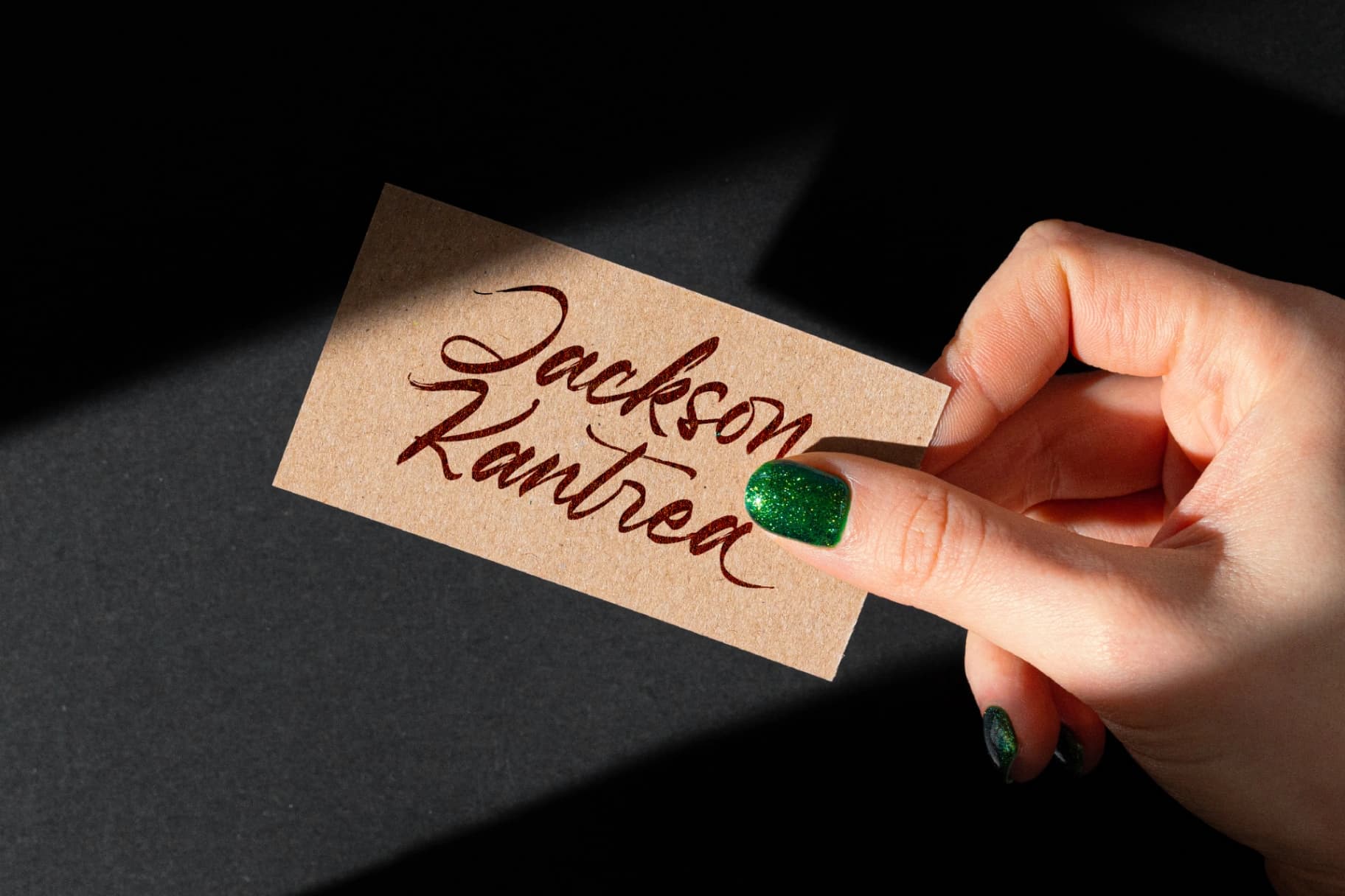 Preview 5 for Pluretta Vintage - Modern Brush Font