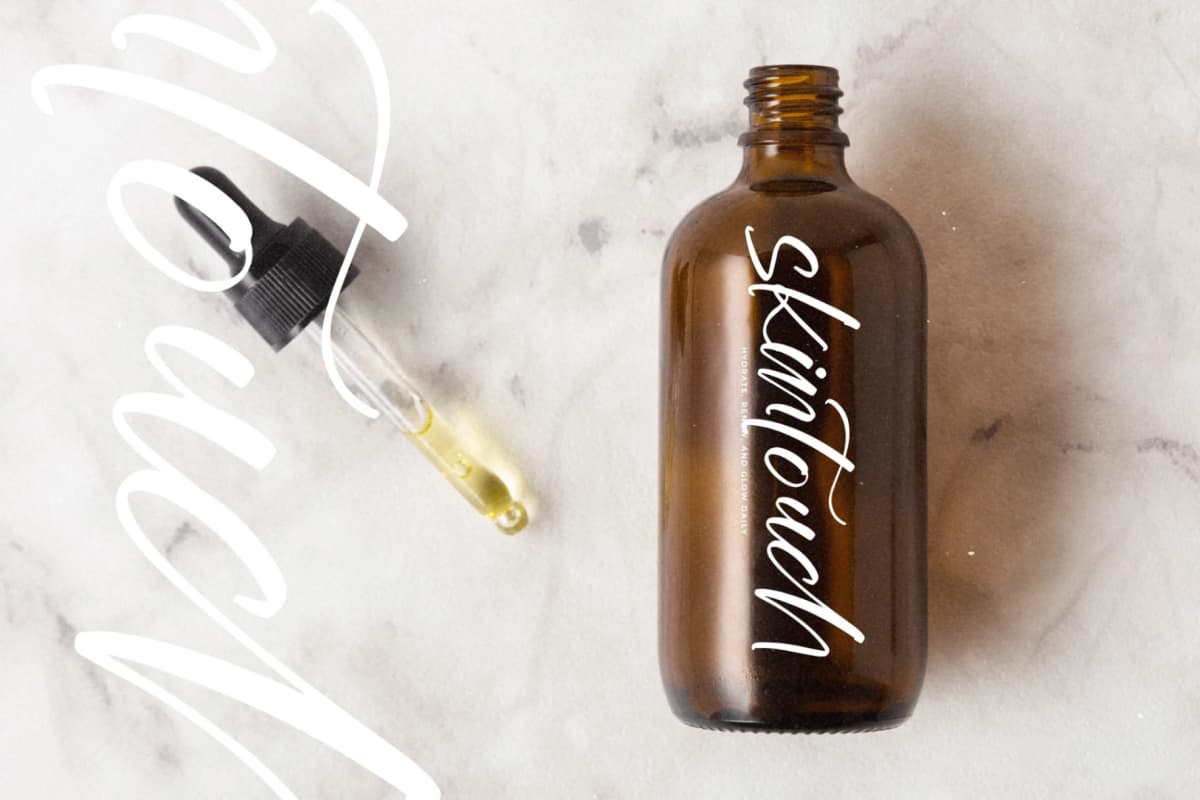 Rolling Highway - Handwritten Script Font font preview 2