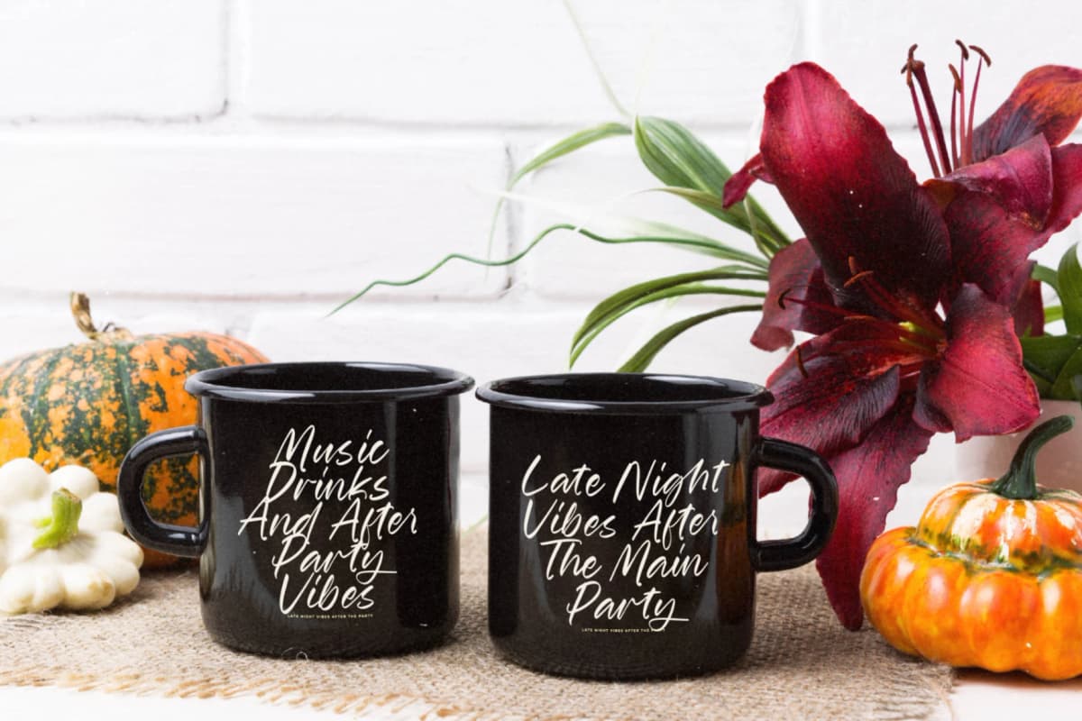 Fordsmith - New Handwritten Script With Urban Elegance font preview 8