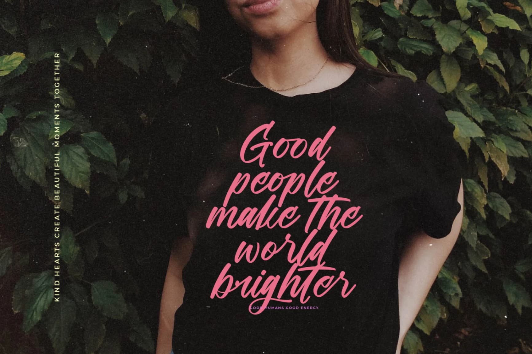 Preview 15 for Theglath - Bold Calligraphy Font