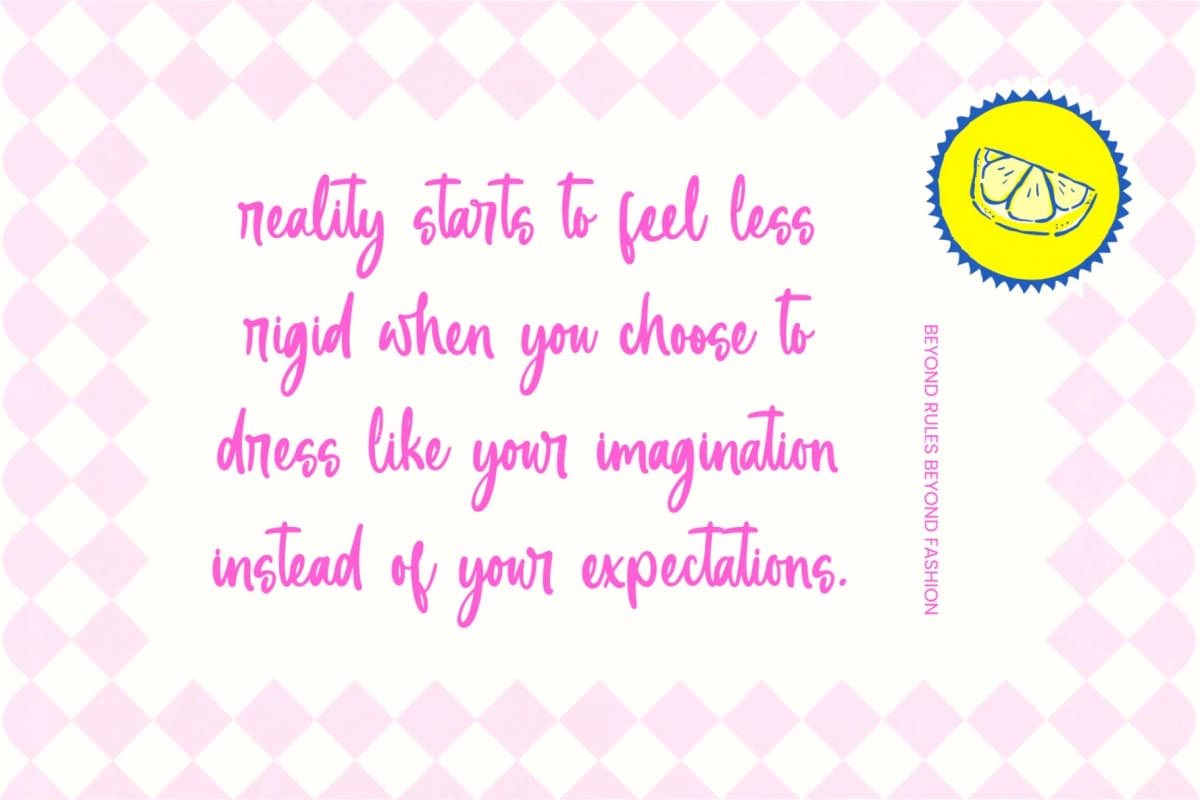 Golden Silence - Sticky Notes & Quotes font preview 4